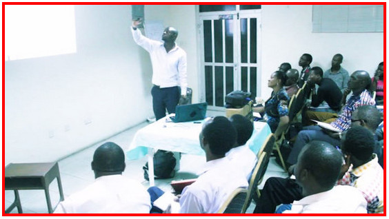 "Gbenga Speaking At A Seminar" "Gbeng Akinwole"